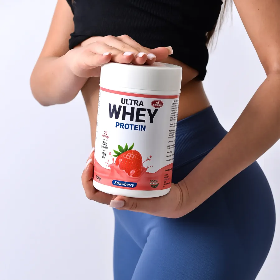 olympic-ultra-whey-protein-jagoda-750g-model-lifestyle